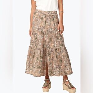 Dylan Wildflower Skirt Medium MSRP $135